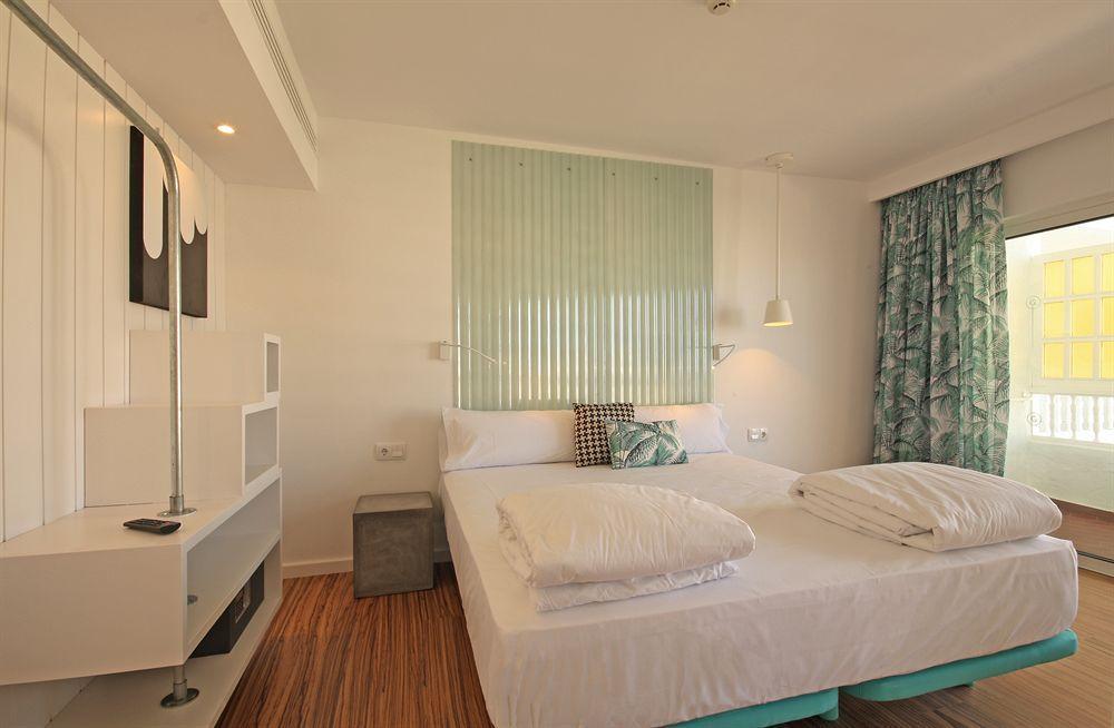 Apartamentos Casas Carmen - Adults Only Playa del Ingles  Exterior photo