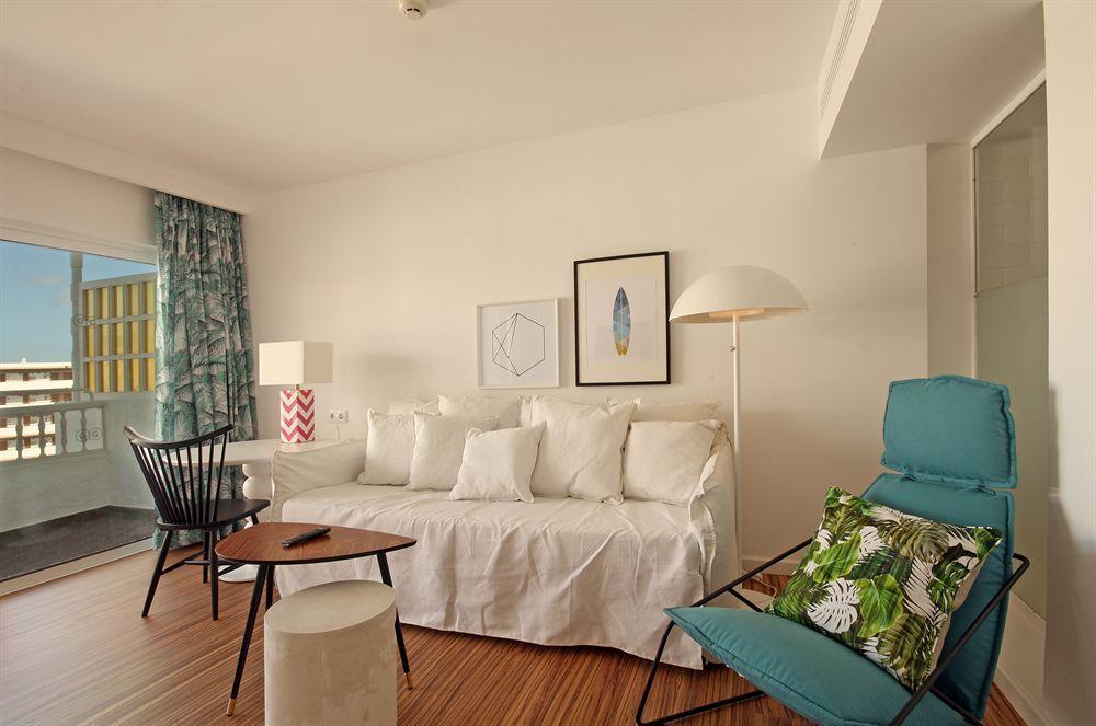 Apartamentos Casas Carmen - Adults Only Playa del Ingles  Exterior photo