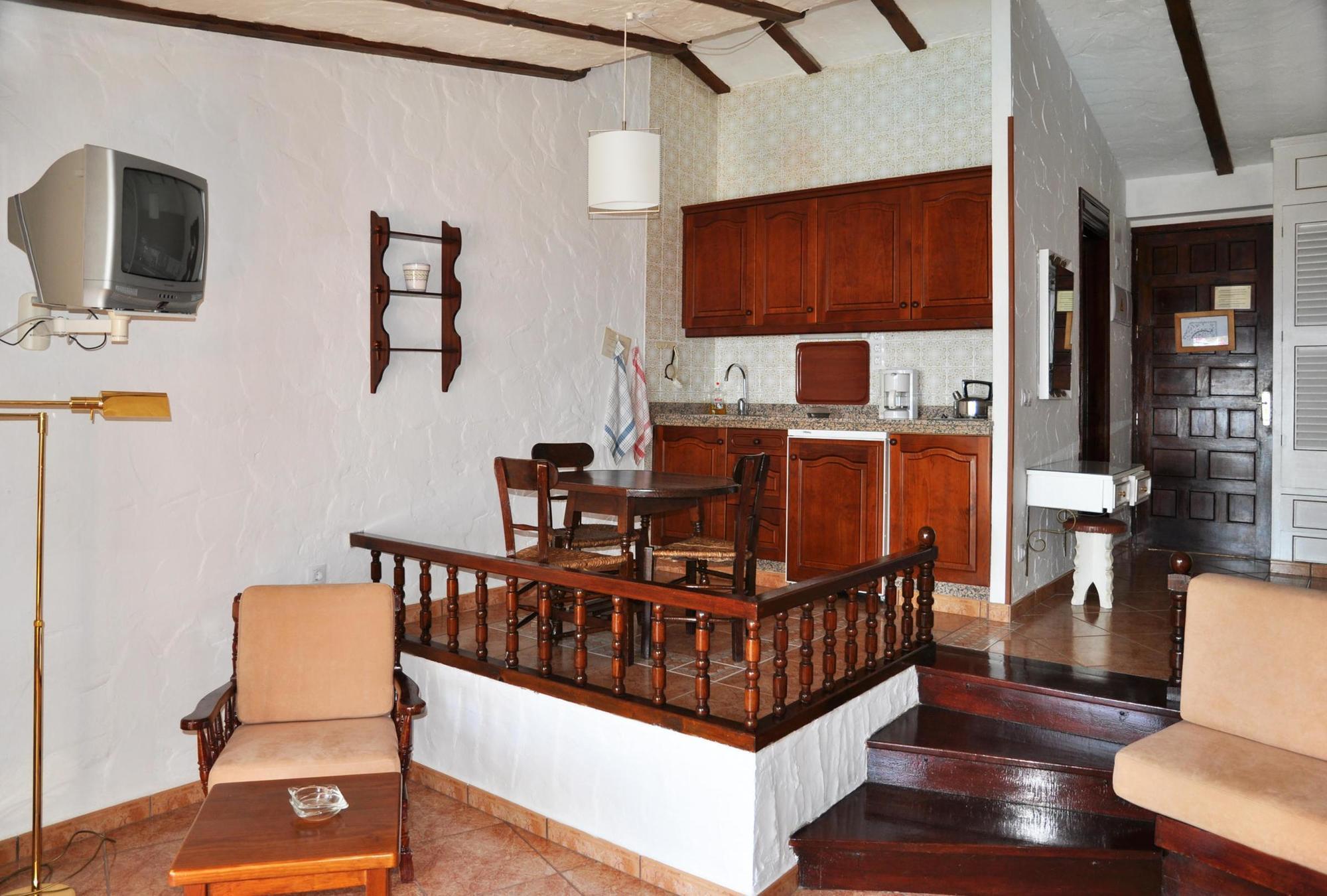 Apartamentos Casas Carmen - Adults Only Playa del Ingles  Exterior photo